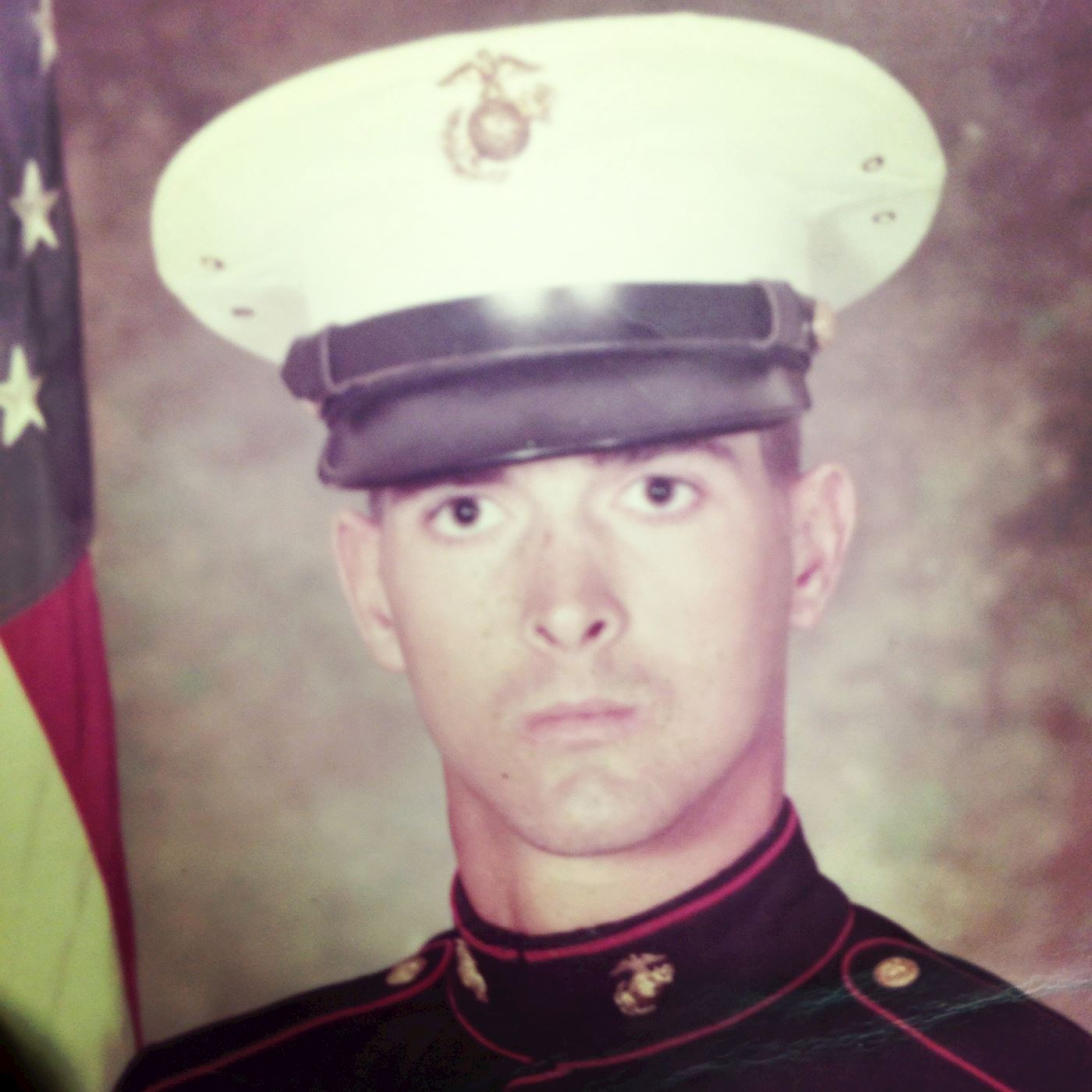 <i class="material-icons" data-template="memories-icon">account_balance</i><br/>Dean Crafton, Marine Corps<br/><div class='remember-wall-long-description'>We love you and miss you every day.</div><a class='btn btn-primary btn-sm mt-2 remember-wall-toggle-long-description' onclick='initRememberWallToggleLongDescriptionBtn(this)'>Learn more</a>