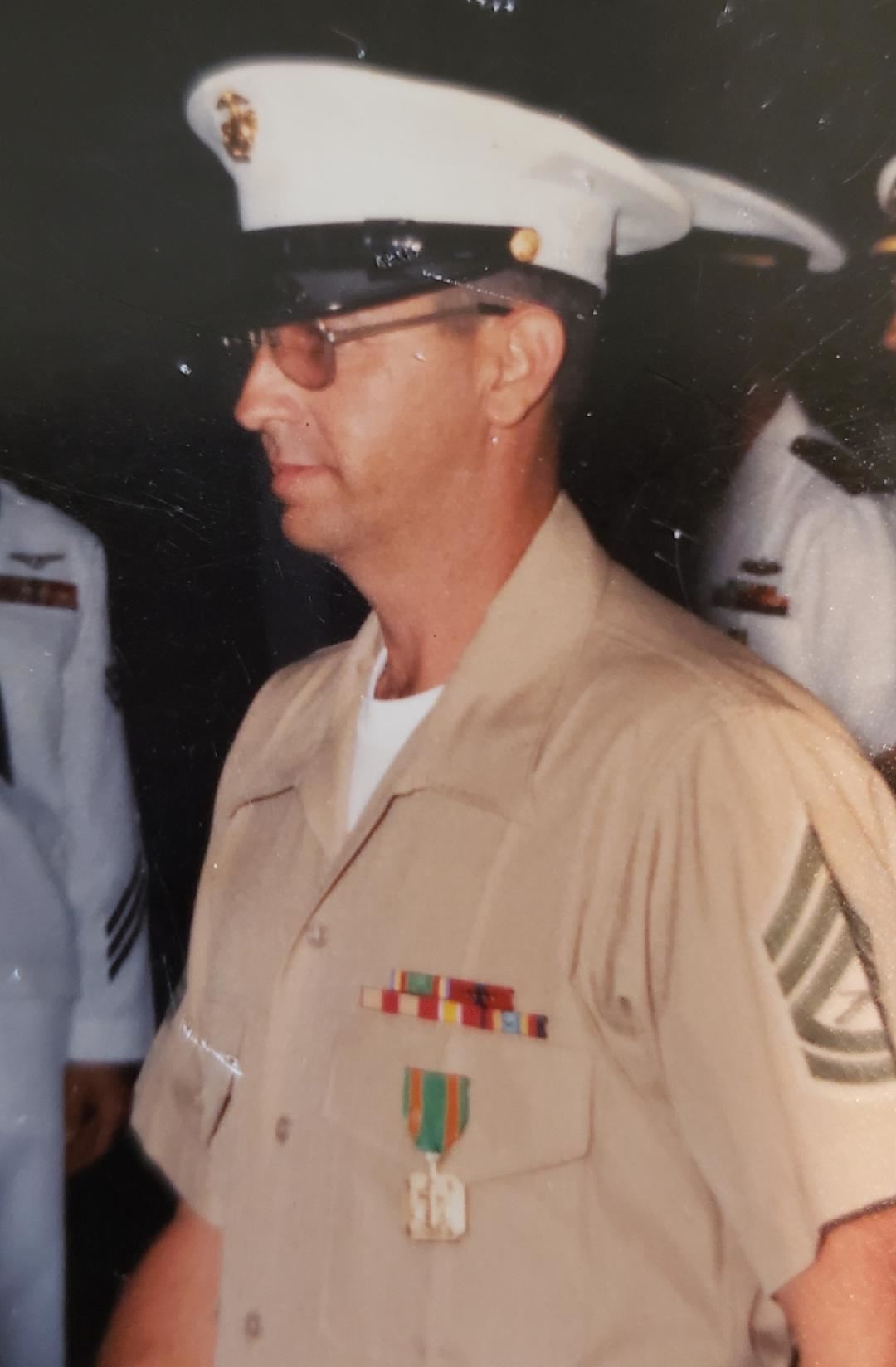 <i class="material-icons" data-template="memories-icon">cloud</i><br/>GySgt. William Lindsay, Marine Corps<br/><div class='remember-wall-long-description'>Merry Christmas Dad (GySGT William Lindsay), We miss you!</div><a class='btn btn-primary btn-sm mt-2 remember-wall-toggle-long-description' onclick='initRememberWallToggleLongDescriptionBtn(this)'>Learn more</a>