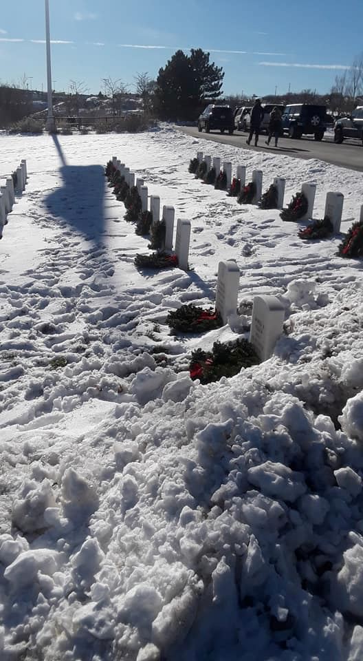 a snowy day to lay wreaths at the Utah Veterans Memorial Cemtery