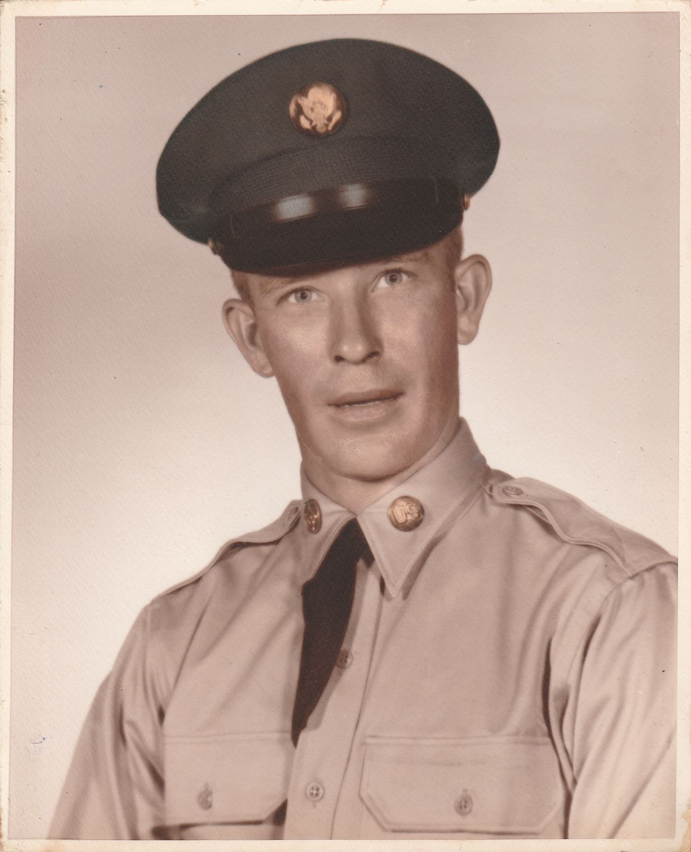 <i class="material-icons" data-template="memories-icon">account_balance</i><br/>Warren Stallings, Army<br/><div class='remember-wall-long-description'>In honor of Warren (Tommy) Stallings. 5/7/1964 - 10/1/2021. The first Christmas without you is heartbreaking. You should be here. We all miss you so much. Thank you for being the best father and grandfather and always taking care of us. We love you Pop</div><a class='btn btn-primary btn-sm mt-2 remember-wall-toggle-long-description' onclick='initRememberWallToggleLongDescriptionBtn(this)'>Learn more</a>