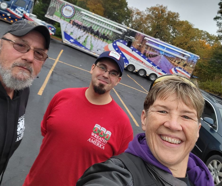 Here is a great pick of Lisa from our very own Elks Riders and our MEE Ambassadors Rich and Z. We are so thankful they came to spend the day with us here in Killingly