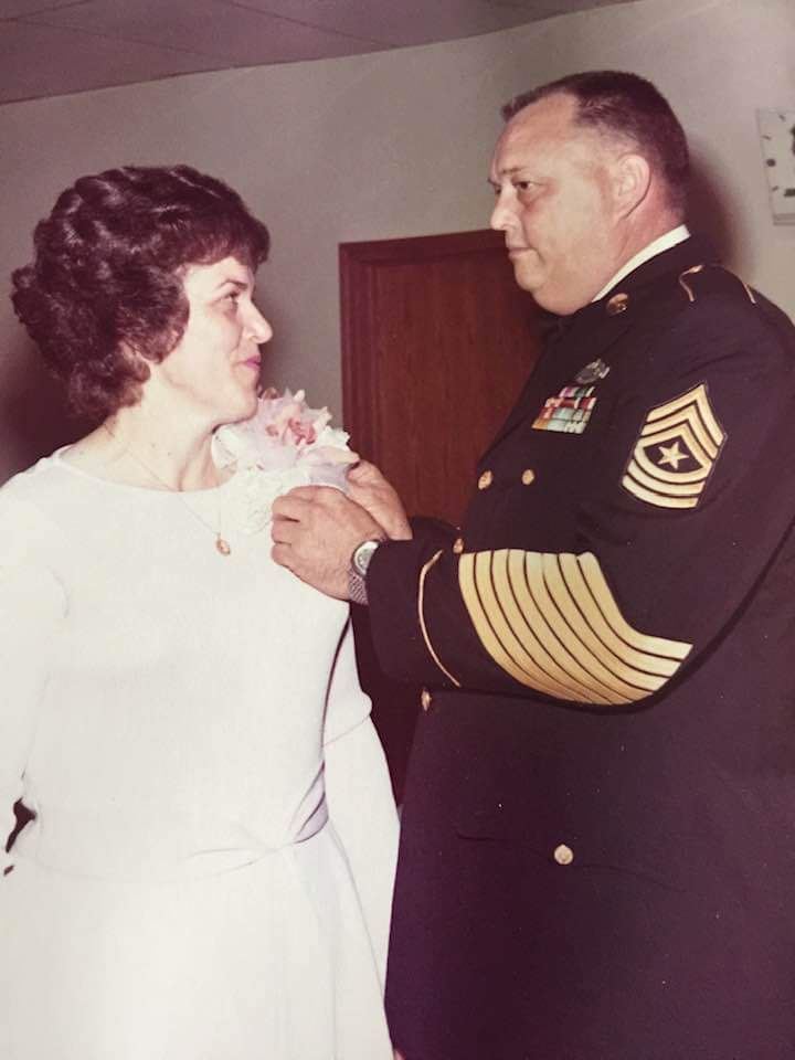 <i class="material-icons" data-template="memories-icon">account_balance</i><br/>Sgt.Maj. Leonard  Alexander, Army<br/><div class='remember-wall-long-description'>Sgt.Maj. Leonard Alexander and his wife Marie Alexander</div><a class='btn btn-primary btn-sm mt-2 remember-wall-toggle-long-description' onclick='initRememberWallToggleLongDescriptionBtn(this)'>Learn more</a>