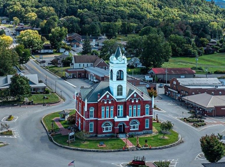 Blairsville Square