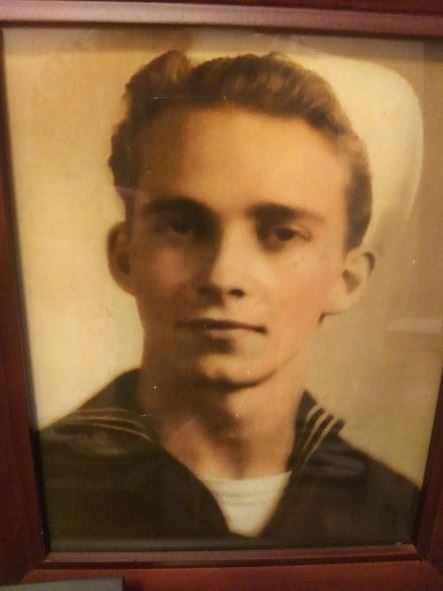 <i class="material-icons" data-template="memories-icon">message</i><br/>Ervin J Hill, Navy<br/><div class='remember-wall-long-description'>Dad I miss you and I love you with all my heart.  
XO Sylvia, David and Family</div><a class='btn btn-primary btn-sm mt-2 remember-wall-toggle-long-description' onclick='initRememberWallToggleLongDescriptionBtn(this)'>Learn more</a>