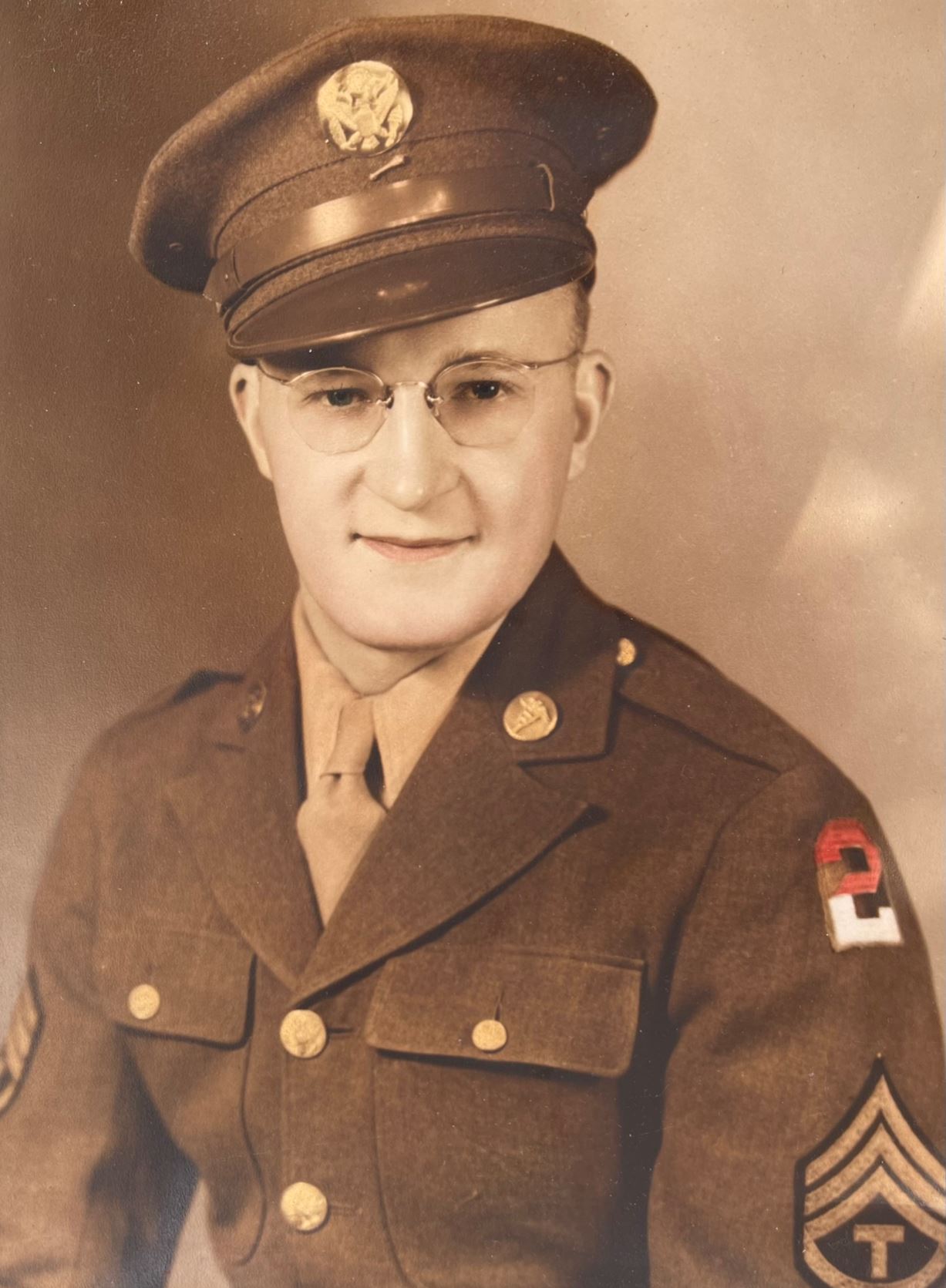 <i class="material-icons" data-template="memories-icon">account_balance</i><br/>Walter W.  Hervi, Army, TEC3<br/>Served from 1941 to 1946<br/>Born 11/15/1918<br/>Passed on 11/18/2005<br/>Posted by: Wendy Jean Anderson<br/><div class='remember-wall-long-description'>My father, Walter W. Hervi T3 Army. He served as a medic in England, Germany and France. God bless you for helping to save, are brave men and women. May you and mom, Jeanette continue to rest in our Lords arms until we meet once again
All our love, your daughter, Wendy , and grandson Tyler</div><a class='btn btn-primary btn-sm mt-2 remember-wall-toggle-long-description' onclick='initRememberWallToggleLongDescriptionBtn(this)'>Learn more</a>