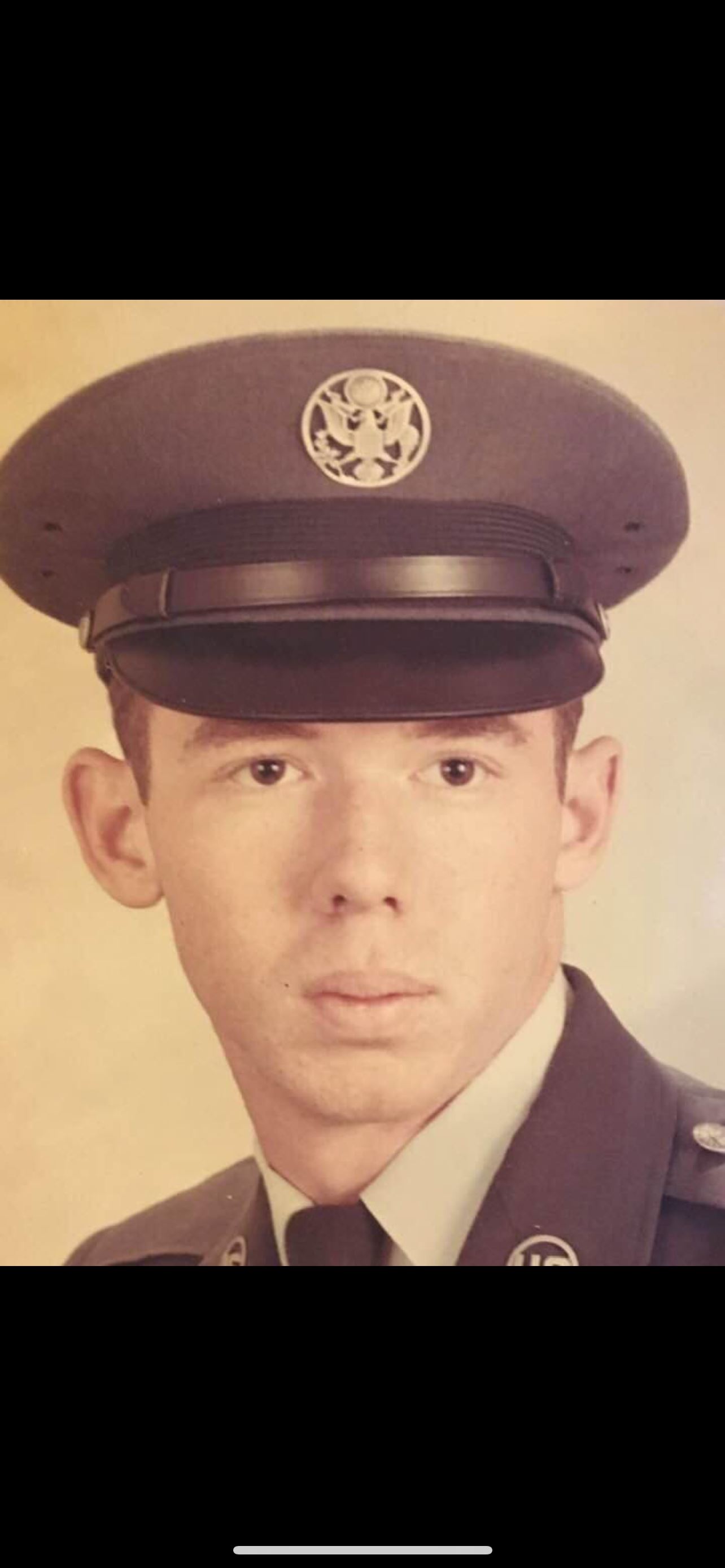 <i class="material-icons" data-template="memories-icon">account_balance</i><br/>Kenneth Cupp, Air Force<br/><div class='remember-wall-long-description'>
  My daddy served his country and the Lord every day. He loved his family and truly helped me to be who I am today. I miss him dearly. October 22, our lives changed forever but he will forever be in our hearts.</div><a class='btn btn-primary btn-sm mt-2 remember-wall-toggle-long-description' onclick='initRememberWallToggleLongDescriptionBtn(this)'>Learn more</a>