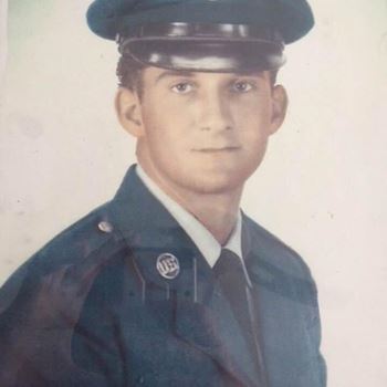 <i class="material-icons" data-template="memories-icon">message</i><br/>George  Sims, Air Force<br/><div class='remember-wall-long-description'>
  Thank you for your service George! We love you!</div><a class='btn btn-primary btn-sm mt-2 remember-wall-toggle-long-description' onclick='initRememberWallToggleLongDescriptionBtn(this)'>Learn more</a>