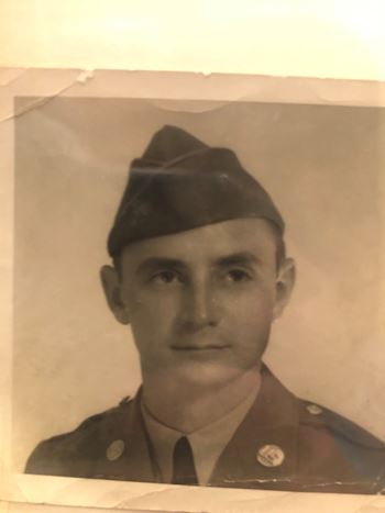 <i class="material-icons" data-template="memories-icon">account_balance</i><br/>Harold Lohr, Army<br/><div class='remember-wall-long-description'>My father Harold Lohr Master Sergeant US Army served 1942-1945</div><a class='btn btn-primary btn-sm mt-2 remember-wall-toggle-long-description' onclick='initRememberWallToggleLongDescriptionBtn(this)'>Learn more</a>