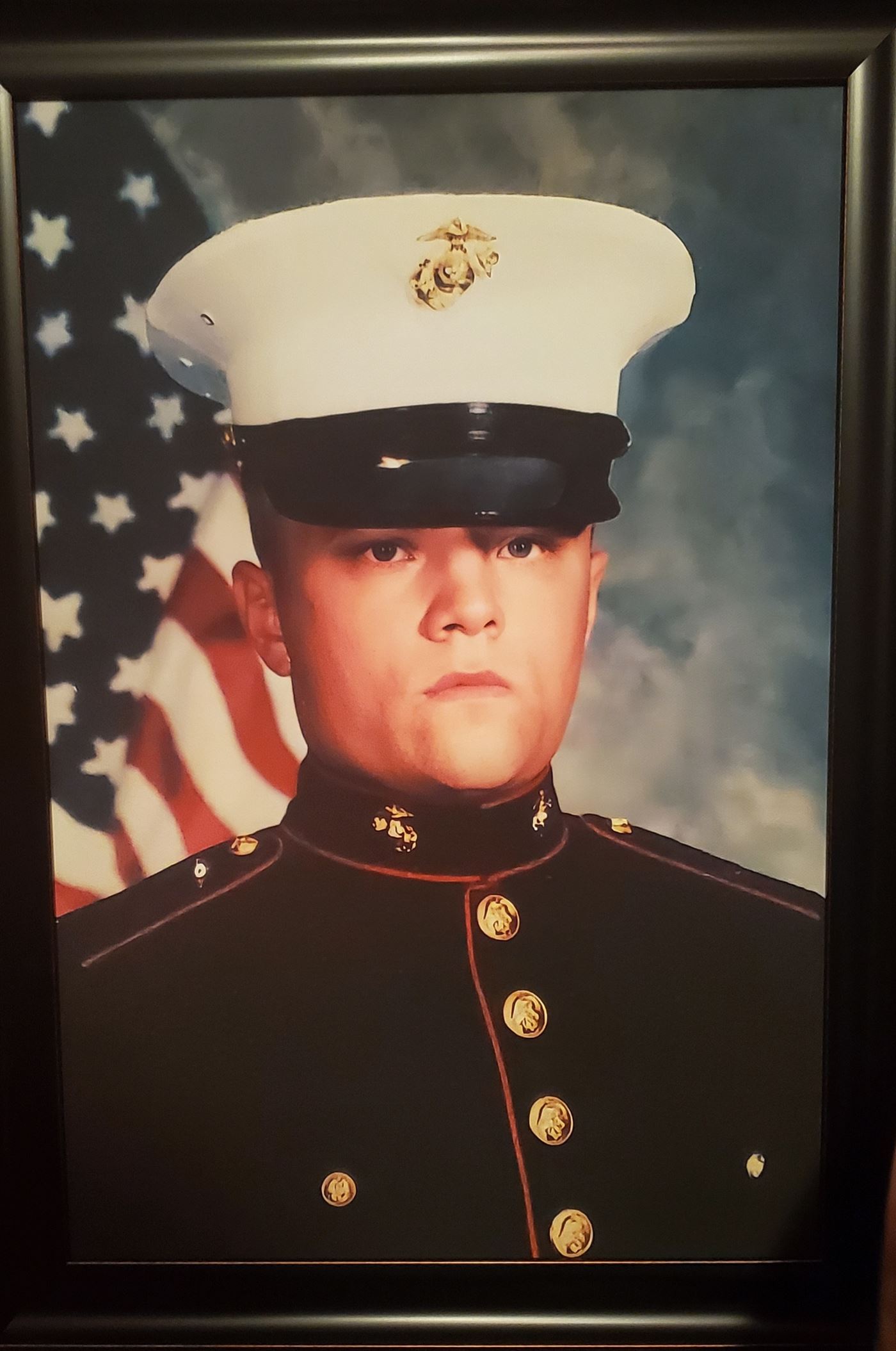 <i class="material-icons" data-template="memories-icon">account_balance</i><br/>Randy  Wood, Marine Corps<br/>Posted by: Tessa Wood<br/><div class='remember-wall-long-description'>My husband LCpl Randy Wood.</div><a class='btn btn-primary btn-sm mt-2 remember-wall-toggle-long-description' onclick='initRememberWallToggleLongDescriptionBtn(this)'>Learn more</a>