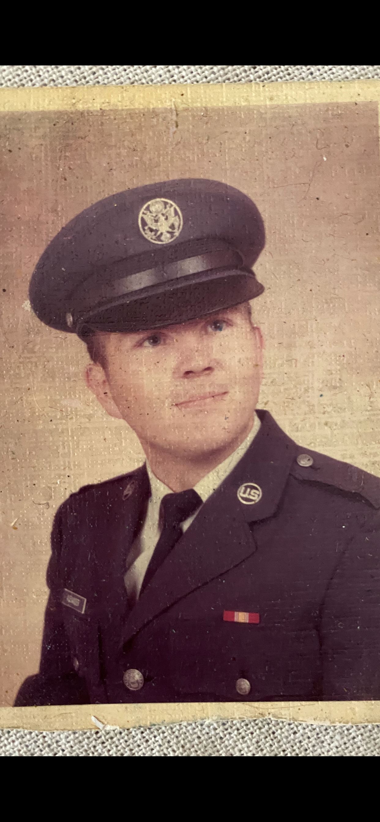 <i class="material-icons" data-template="memories-icon">account_balance</i><br/>Dennis  Alexander , Air Force<br/><div class='remember-wall-long-description'>
  We miss you Daddy.</div><a class='btn btn-primary btn-sm mt-2 remember-wall-toggle-long-description' onclick='initRememberWallToggleLongDescriptionBtn(this)'>Learn more</a>