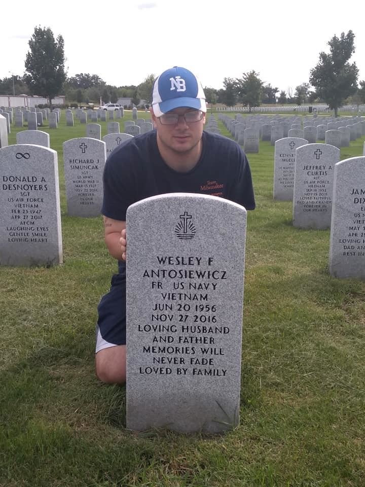 <i class="material-icons" data-template="memories-icon">account_balance</i><br/>Wesley Antosiewicz, Navy<br/><div class='remember-wall-long-description'>In memory of Wesley Antosiewicz loving father and friend from your son Wayne J. I miss you Dad</div><a class='btn btn-primary btn-sm mt-2 remember-wall-toggle-long-description' onclick='initRememberWallToggleLongDescriptionBtn(this)'>Learn more</a>