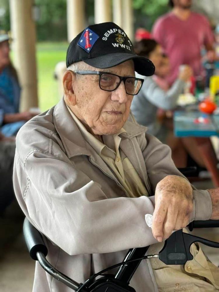 <i class="material-icons" data-template="memories-icon">stars</i><br/>Arthur Munoz, Marine Corps, 1st Marine Division <br/>Served from 1942 to 1944<br/><div class='remember-wall-long-description'></div><a class='btn btn-primary btn-sm mt-2 remember-wall-toggle-long-description' onclick='initRememberWallToggleLongDescriptionBtn(this)'>Learn more</a>