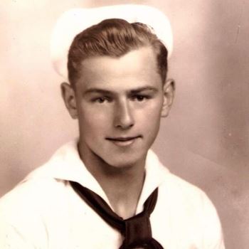 <i class="material-icons" data-template="memories-icon">stars</i><br/>William Stockwell , Navy<br/><div class='remember-wall-long-description'>
  William Stockwell</div><a class='btn btn-primary btn-sm mt-2 remember-wall-toggle-long-description' onclick='initRememberWallToggleLongDescriptionBtn(this)'>Learn more</a>