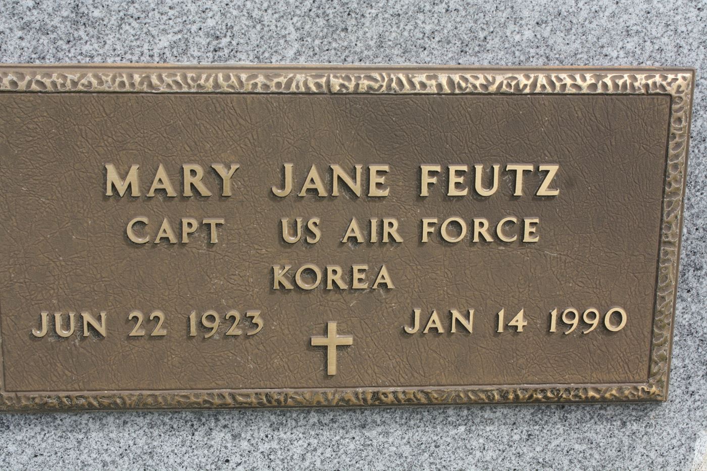 <i class="material-icons" data-template="memories-icon">account_balance</i><br/>Mary Jane McNamara FEUTZ, Air Force<br/><div class='remember-wall-long-description'>
  In memory of Mary Jane McNamara Feutz, USAF Captain, wife of Lt Col Roy L Feutz, USAF RET, mother of three sons who all served in the US military and two daughters who cheered the service to this country by all.</div><a class='btn btn-primary btn-sm mt-2 remember-wall-toggle-long-description' onclick='initRememberWallToggleLongDescriptionBtn(this)'>Learn more</a>