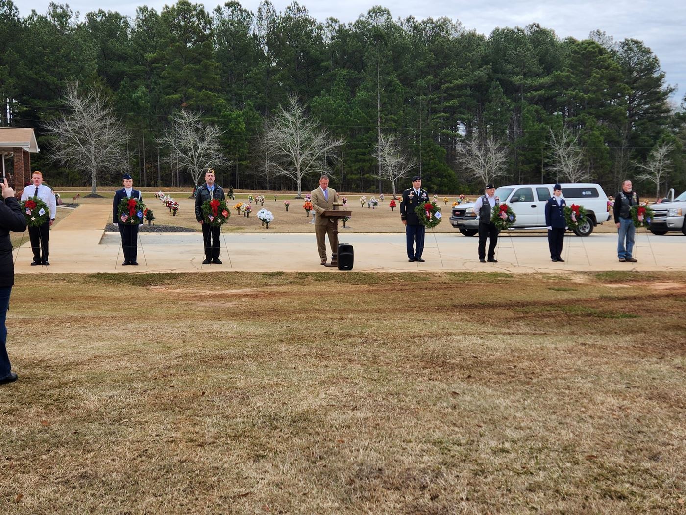 All special service wreaths placed for beginning of ceremony