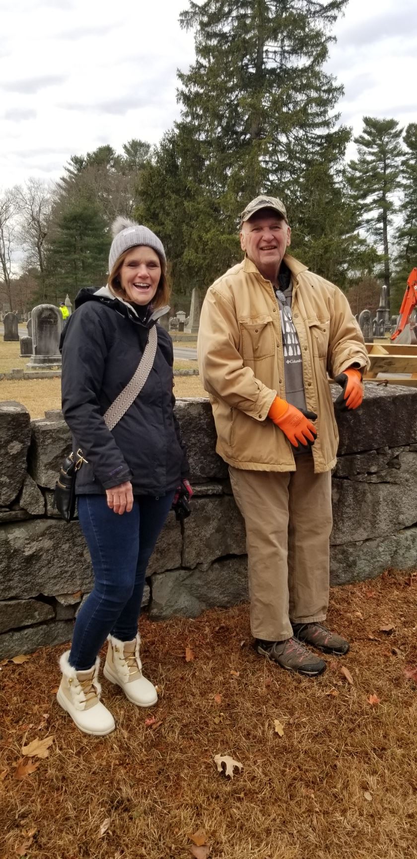 Volunteers Linda &amp; Bob<br>