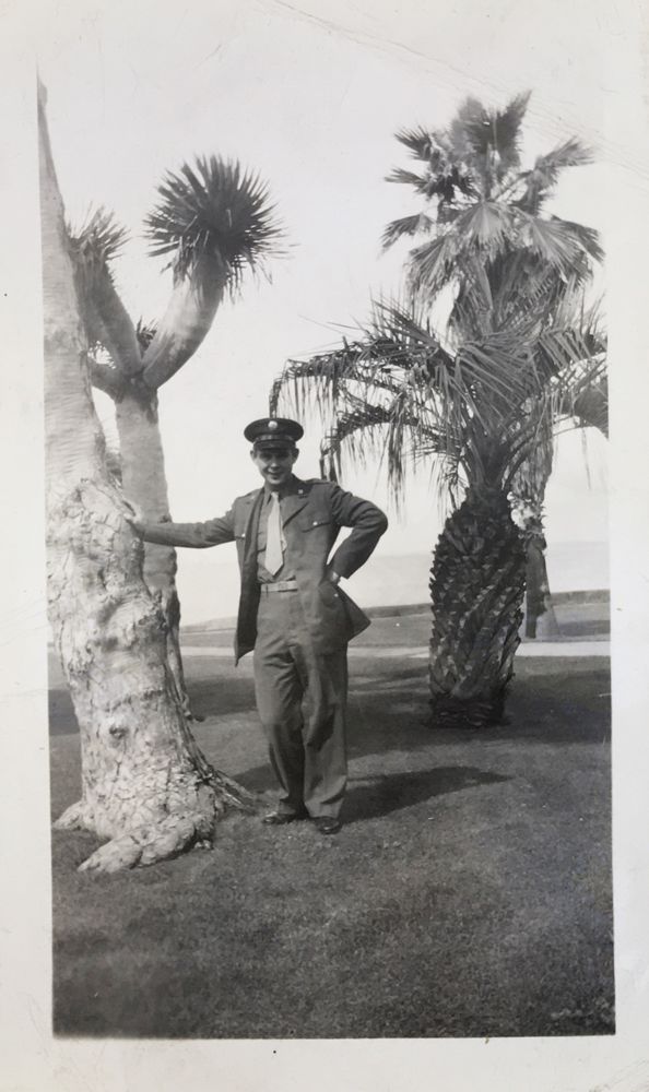 <i class="material-icons" data-template="memories-icon">stars</i><br/>Raymond Niver, Army, TEC3<br/>Served from 1944 to 1946<br/>Born 5/6/1919<br/>Passed on 12/15/1980<br/>Posted by: Anne H.<br/><div class='remember-wall-long-description'>In memory of my father, Raymond G Niver.</div><a class='btn btn-primary btn-sm mt-2 remember-wall-toggle-long-description' onclick='initRememberWallToggleLongDescriptionBtn(this)'>Learn more</a>