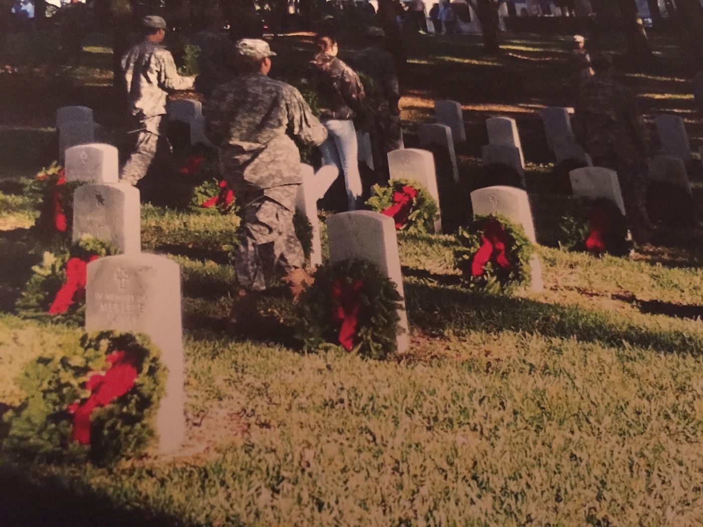 Florida National Cemetery wreath laying ceremony 