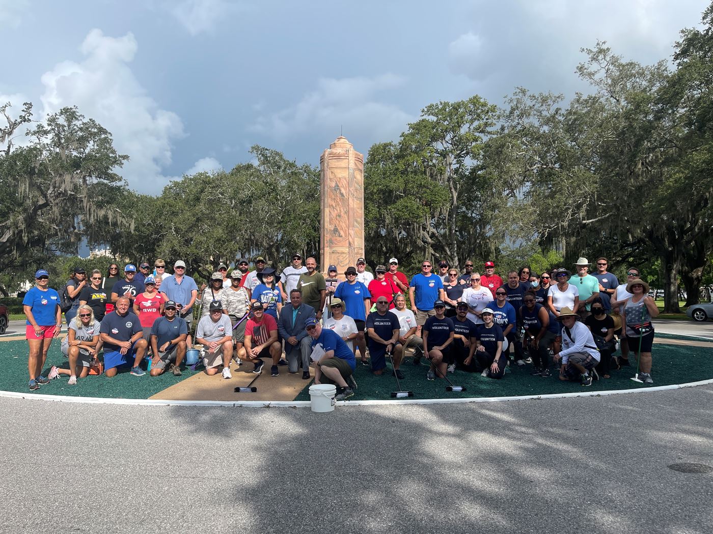 JPMorgan Chase & Co. "Good Works" volunteers join members from the general public to help spruce up Bay Pines National Cemetery.