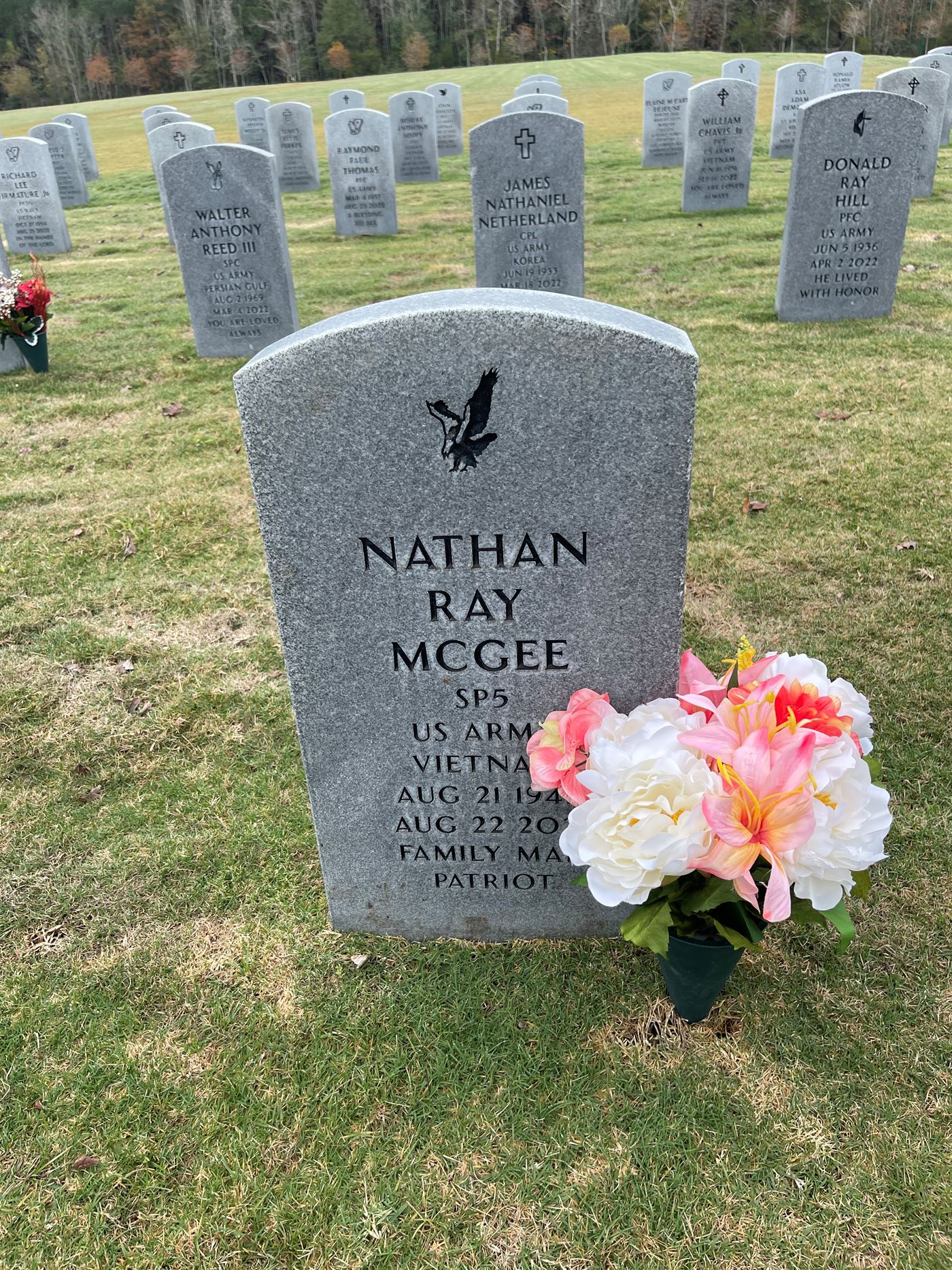 <i class="material-icons" data-template="memories-icon">account_balance</i><br/>Nathan  McGee, Army<br/><div class='remember-wall-long-description'>Nathan Ray McGee
He proudly served his country</div><a class='btn btn-primary btn-sm mt-2 remember-wall-toggle-long-description' onclick='initRememberWallToggleLongDescriptionBtn(this)'>Learn more</a>