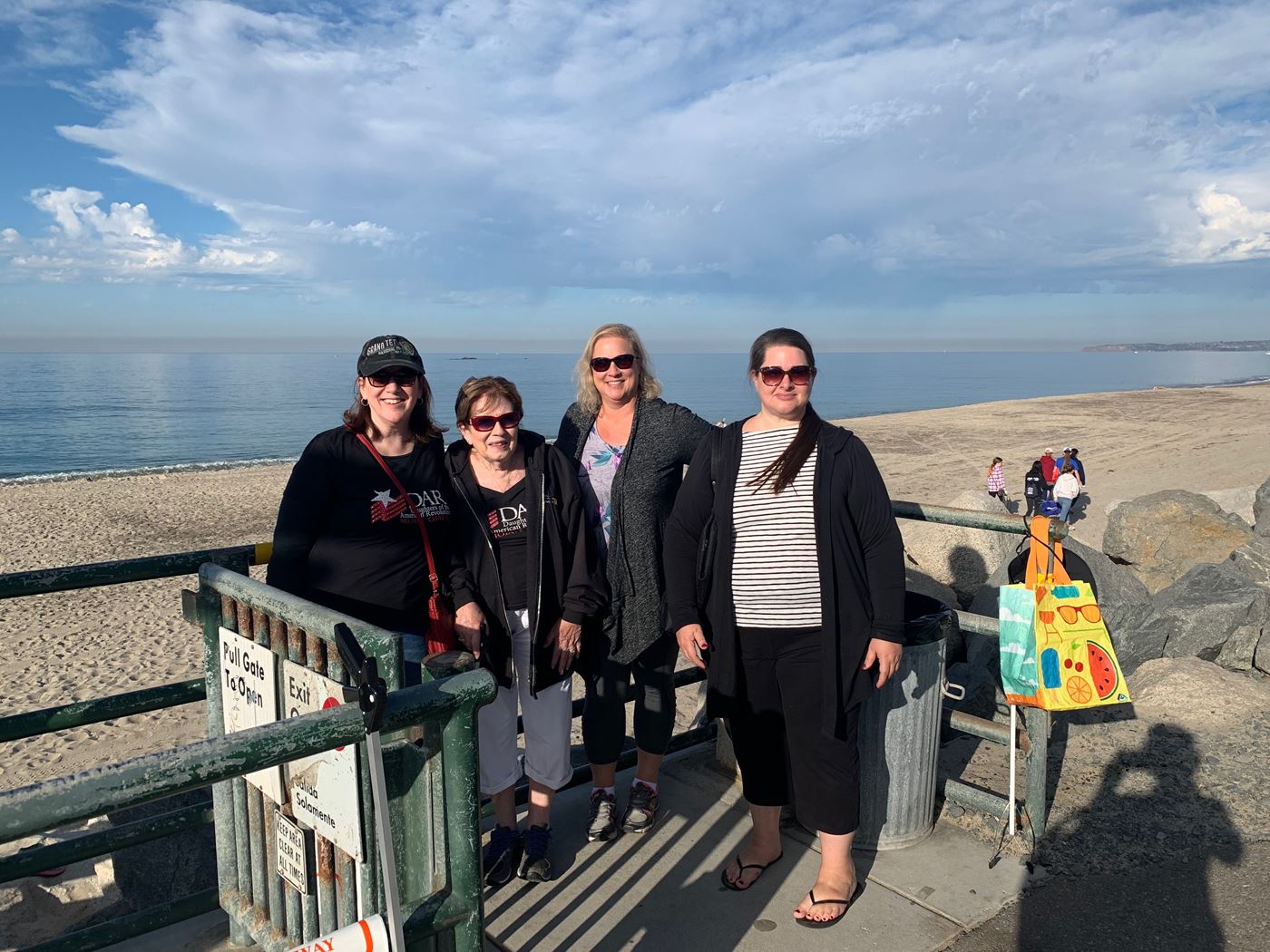 (l to r) Daughters Sharon Kaplan, Regent Judith Baxter, Stacey McCoy, & Melinda Turner at the November 2019 Beach Cleanup.