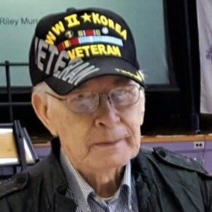 <i class="material-icons" data-template="memories-icon">account_balance</i><br/>Thomas Pollard<br/><div class='remember-wall-long-description'>For my dad, who served his country twice: in the Army during World War II and the Air Force during the Korean Conflict. We love and miss you, Dad!</div><a class='btn btn-primary btn-sm mt-2 remember-wall-toggle-long-description' onclick='initRememberWallToggleLongDescriptionBtn(this)'>Learn more</a>