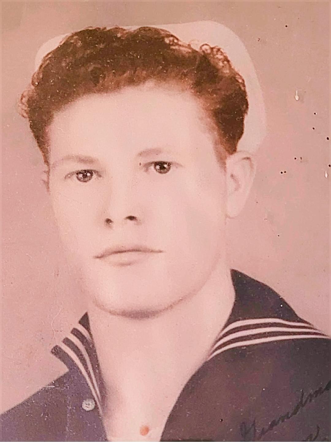 <i class="material-icons" data-template="memories-icon">account_balance</i><br/>Emmett Tobias Meeks, Navy<br/>Posted by: Kelley Beverley<br/><div class='remember-wall-long-description'>Thanks for your support Grandpa Meeks! 
Len, Kelley and Leonard Brooks Beverley</div><a class='btn btn-primary btn-sm mt-2 remember-wall-toggle-long-description' onclick='initRememberWallToggleLongDescriptionBtn(this)'>Learn more</a>