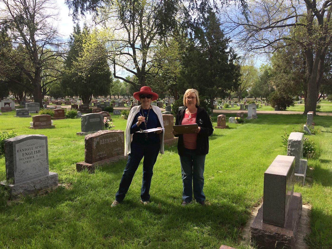 Centennial State Chapter members walking Linn Grove Cemetery documenting Veteran's graves for Wreaths Across America at Linn Grove Cemetery June 2016