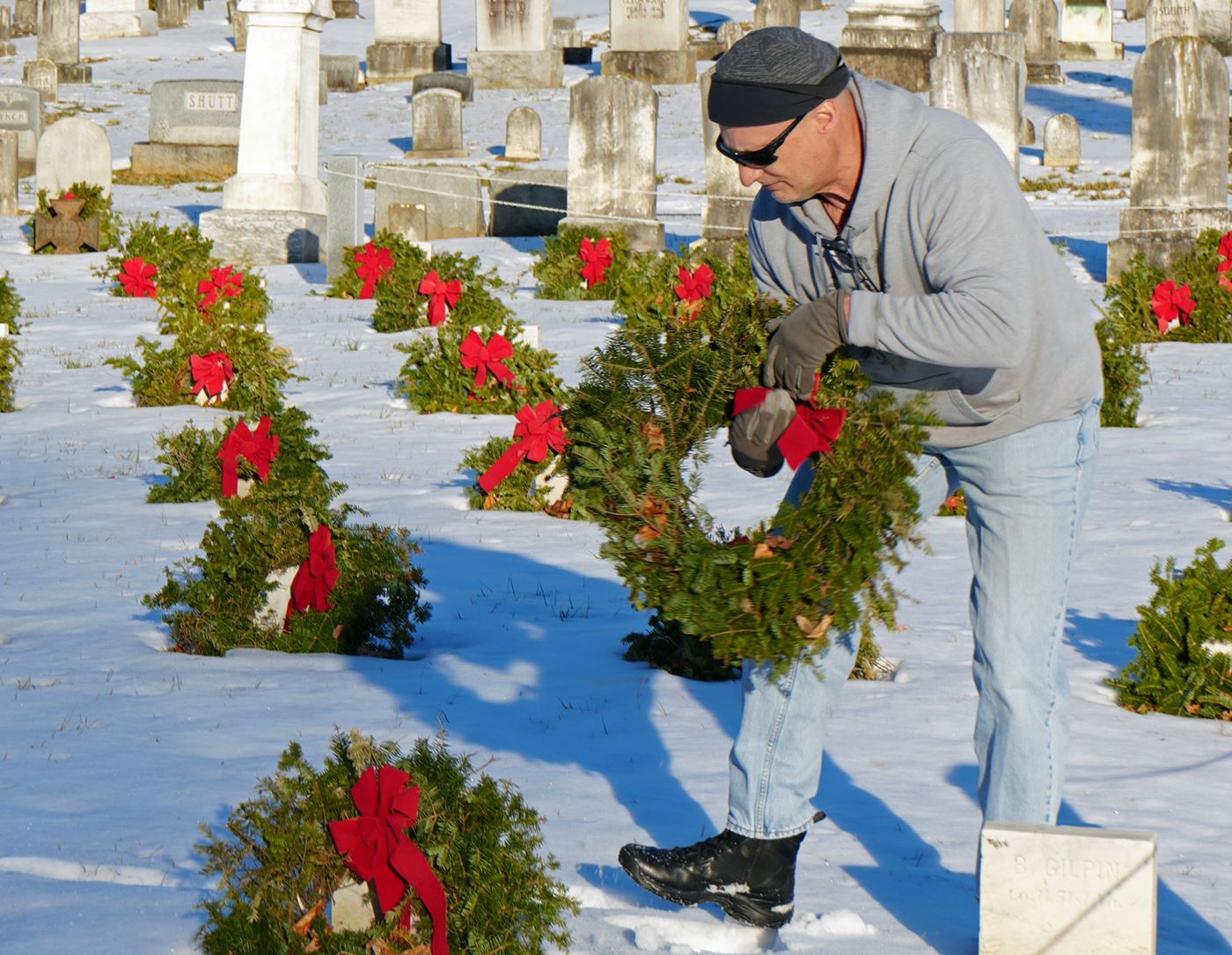 Veteran/Legionnaire Allen Martin collects Wreaths for Retirement.