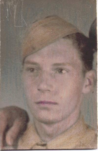 <i class="material-icons" data-template="memories-icon">account_balance</i><br/>David Hershey Smith, Jr., Army<br/>Posted by: Maureen Smith<br/><div class='remember-wall-long-description'>Descendant of Hershey and Smith, Section 149, Plot 200</div><a class='btn btn-primary btn-sm mt-2 remember-wall-toggle-long-description' onclick='initRememberWallToggleLongDescriptionBtn(this)'>Learn more</a>