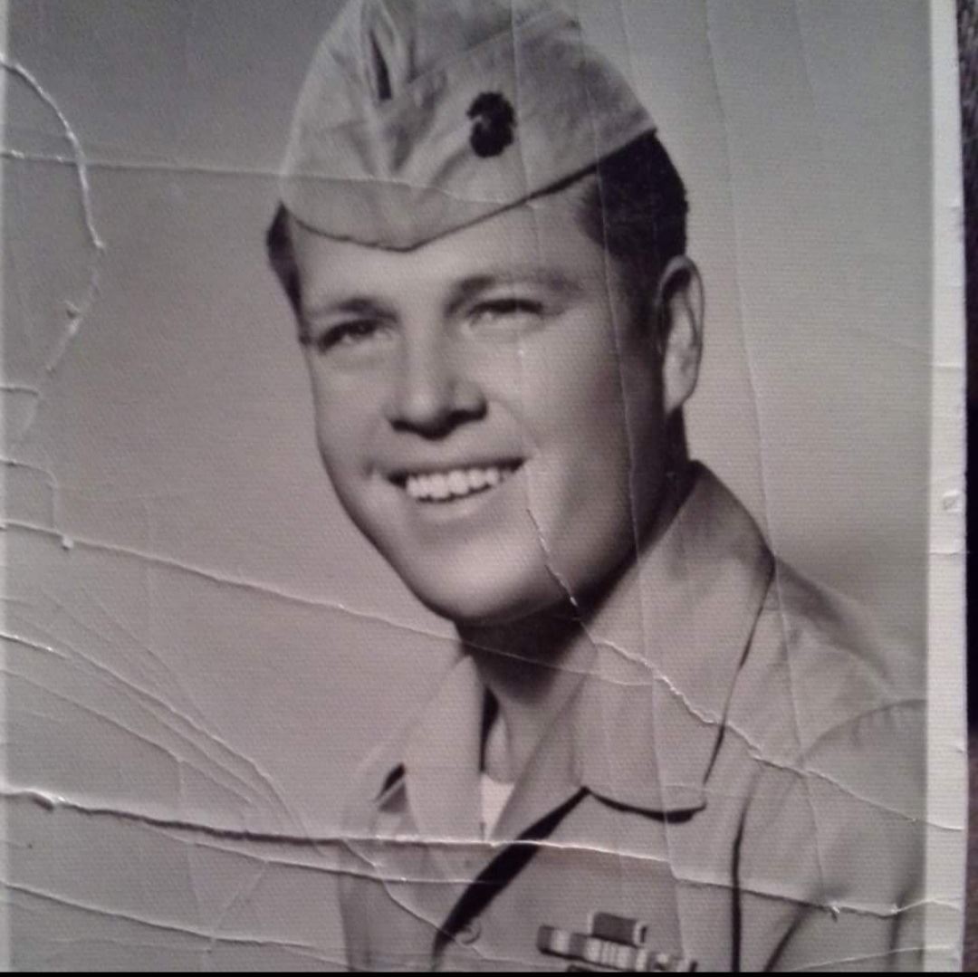 <i class="material-icons" data-template="memories-icon">chat_bubble</i><br/>Jose Luna, Marine Corps, Sargeant <br/>Born 2/13/1947<br/>Passed on 10/4/2021<br/>Posted by: Martha Luna<br/><div class='remember-wall-long-description'>Daddy,We miss you so much. Merry Christmas in heaven!</div><a class='btn btn-primary btn-sm mt-2 remember-wall-toggle-long-description' onclick='initRememberWallToggleLongDescriptionBtn(this)'>Learn more</a>