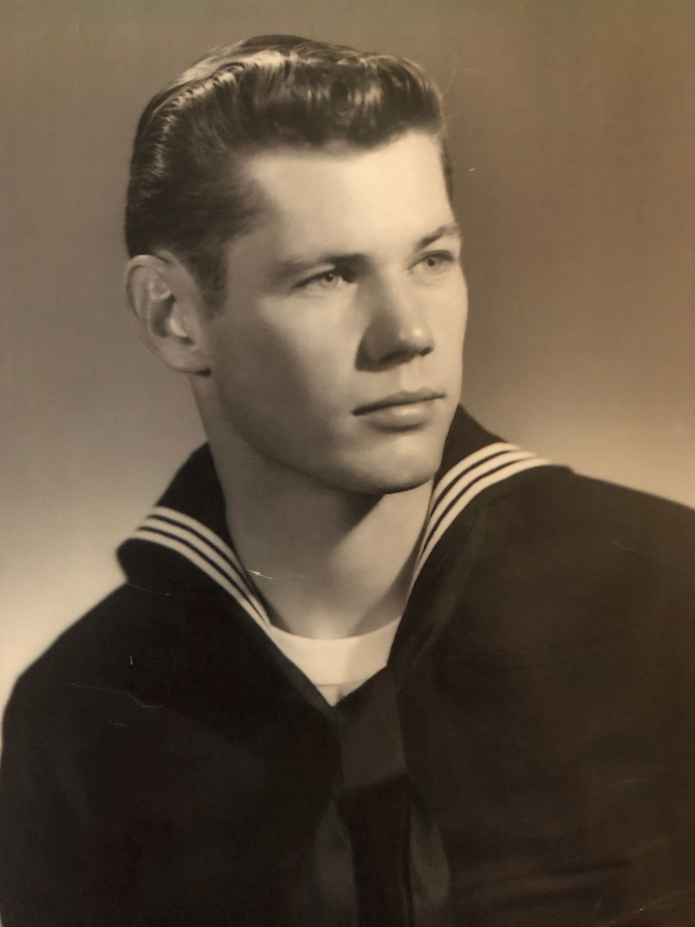 <i class="material-icons" data-template="memories-icon">cloud</i><br/><br/><div class='remember-wall-long-description'>I honor of my Dad, James Scott, Navy and Air Force, 21 years, Korean and Vietnam Wars, E-6</div><a class='btn btn-primary btn-sm mt-2 remember-wall-toggle-long-description' onclick='initRememberWallToggleLongDescriptionBtn(this)'>Learn more</a>