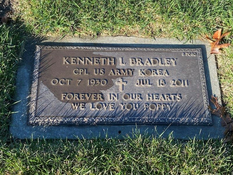 <i class="material-icons" data-template="memories-icon">message</i><br/>Kenneth Bradley, Army, Cpl<br/>Born 10/7/1930<br/>Passed on 7/18/2011<br/>Posted by: James S.<br/><div class='remember-wall-long-description'>Merry Christmas Poppy! We love you!</div><a class='btn btn-primary btn-sm mt-2 remember-wall-toggle-long-description' onclick='initRememberWallToggleLongDescriptionBtn(this)'>Learn more</a>