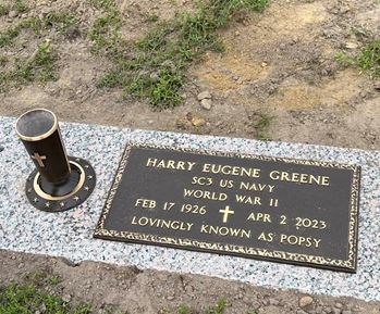 <i class="material-icons" data-template="memories-icon">account_balance</i><br/>Harry Greene, Navy<br/><div class='remember-wall-long-description'>In memory of my Uncle, Harry Eugene Greene who proudly served in the US Navy during WWII.</div><a class='btn btn-primary btn-sm mt-2 remember-wall-toggle-long-description' onclick='initRememberWallToggleLongDescriptionBtn(this)'>Learn more</a>