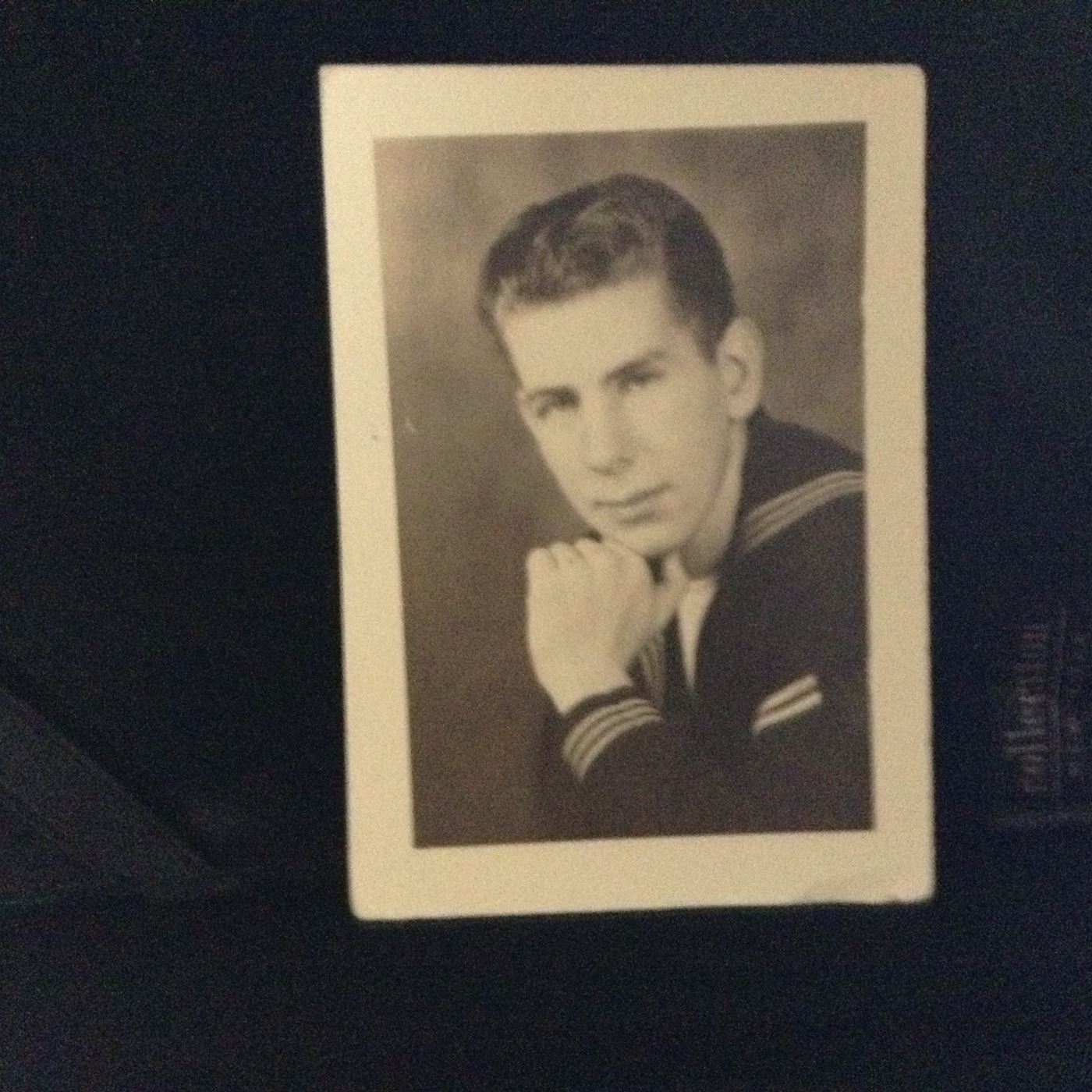 <i class="material-icons" data-template="memories-icon">account_balance</i><br/>William Maher, Navy<br/>Posted by: Carol Graham<br/><div class='remember-wall-long-description'>
  In memory of my brother.</div><a class='btn btn-primary btn-sm mt-2 remember-wall-toggle-long-description' onclick='initRememberWallToggleLongDescriptionBtn(this)'>Learn more</a>