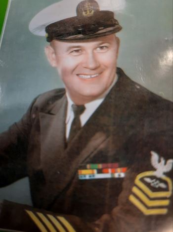 <i class="material-icons" data-template="memories-icon">cloud</i><br/>Edward C Barnes, Navy<br/><div class='remember-wall-long-description'>In loving memory of our Daddy.</div><a class='btn btn-primary btn-sm mt-2 remember-wall-toggle-long-description' onclick='initRememberWallToggleLongDescriptionBtn(this)'>Learn more</a>