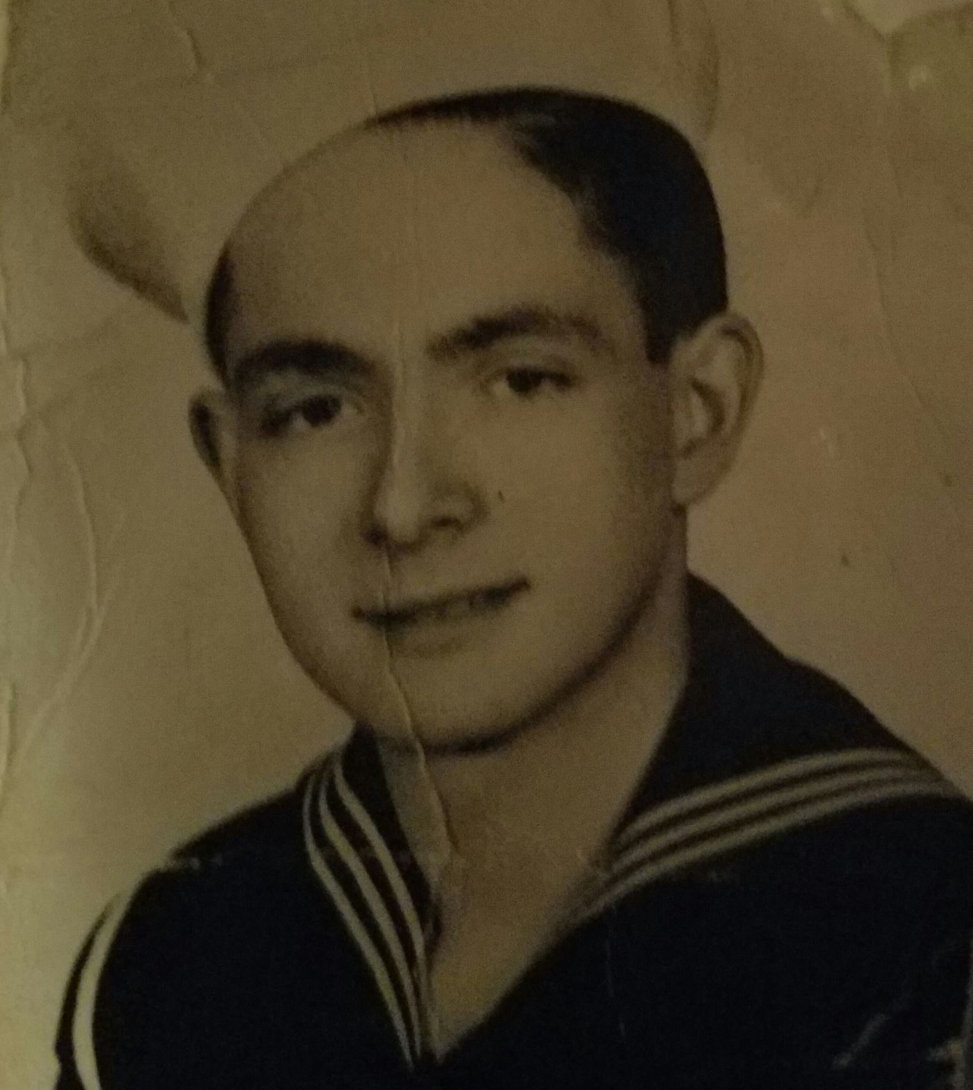 <i class="material-icons" data-template="memories-icon">stars</i><br/>George R. Medeiros, Navy<br/><div class='remember-wall-long-description'>In memory of my dear step-father George Raymond Medeiros GM2 who served in the US Navy in WWII.</div><a class='btn btn-primary btn-sm mt-2 remember-wall-toggle-long-description' onclick='initRememberWallToggleLongDescriptionBtn(this)'>Learn more</a>