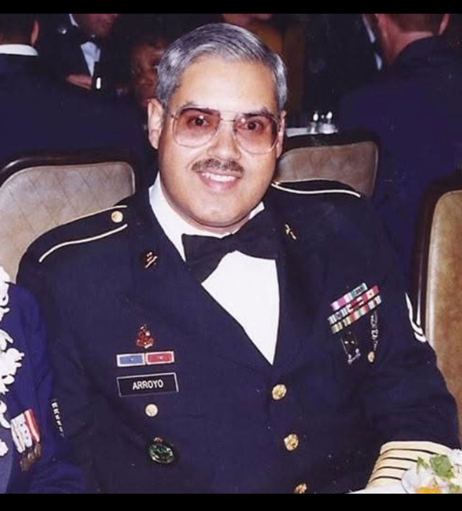 <i class="material-icons" data-template="memories-icon">stars</i><br/>JORGE IVAN ARROYO, <br/><div class='remember-wall-long-description'></div><a class='btn btn-primary btn-sm mt-2 remember-wall-toggle-long-description' onclick='initRememberWallToggleLongDescriptionBtn(this)'>Learn more</a>