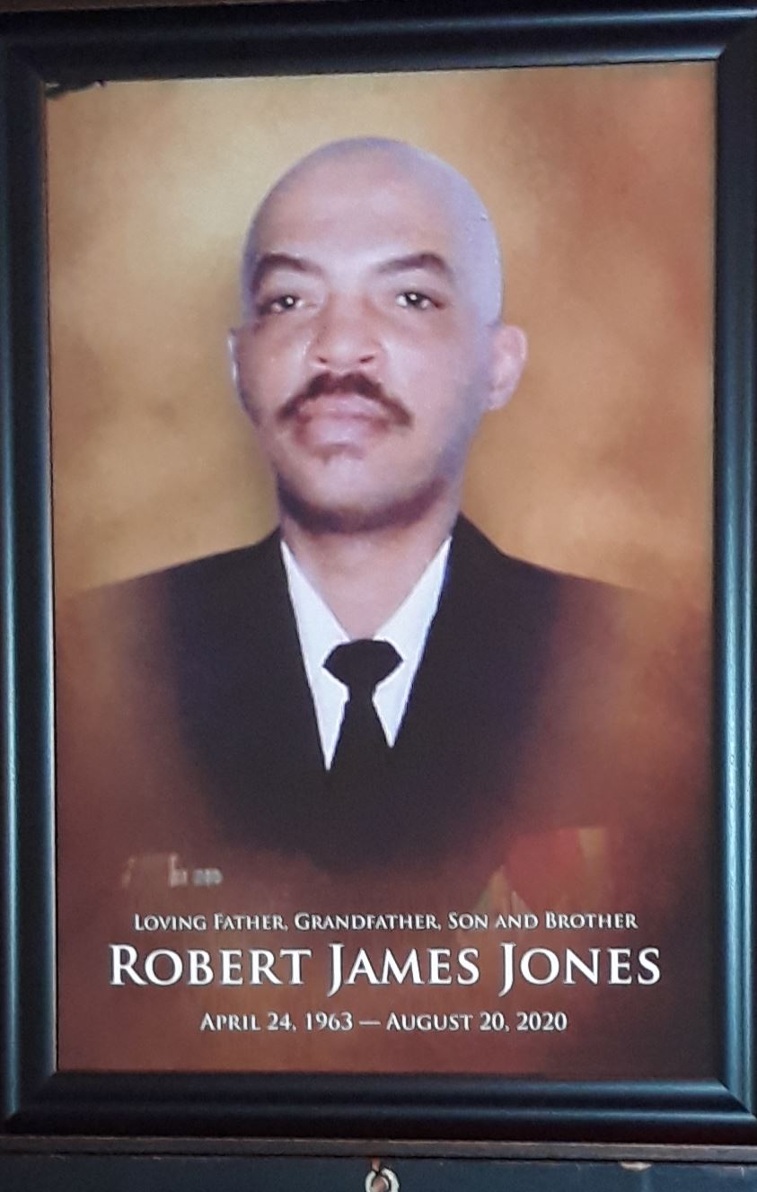 <i class="material-icons" data-template="memories-icon">account_balance</i><br/>Robert James  Jones , Navy<br/><div class='remember-wall-long-description'>Chief Petty Officer Robert James Jones U.S. Navy Retired</div><a class='btn btn-primary btn-sm mt-2 remember-wall-toggle-long-description' onclick='initRememberWallToggleLongDescriptionBtn(this)'>Learn more</a>