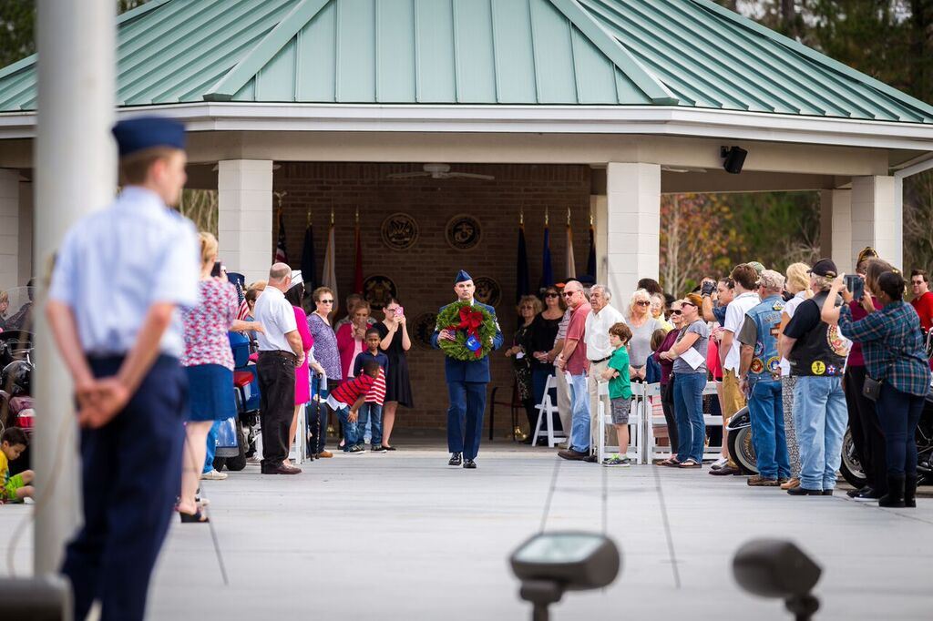 Wreath presentation ceremony