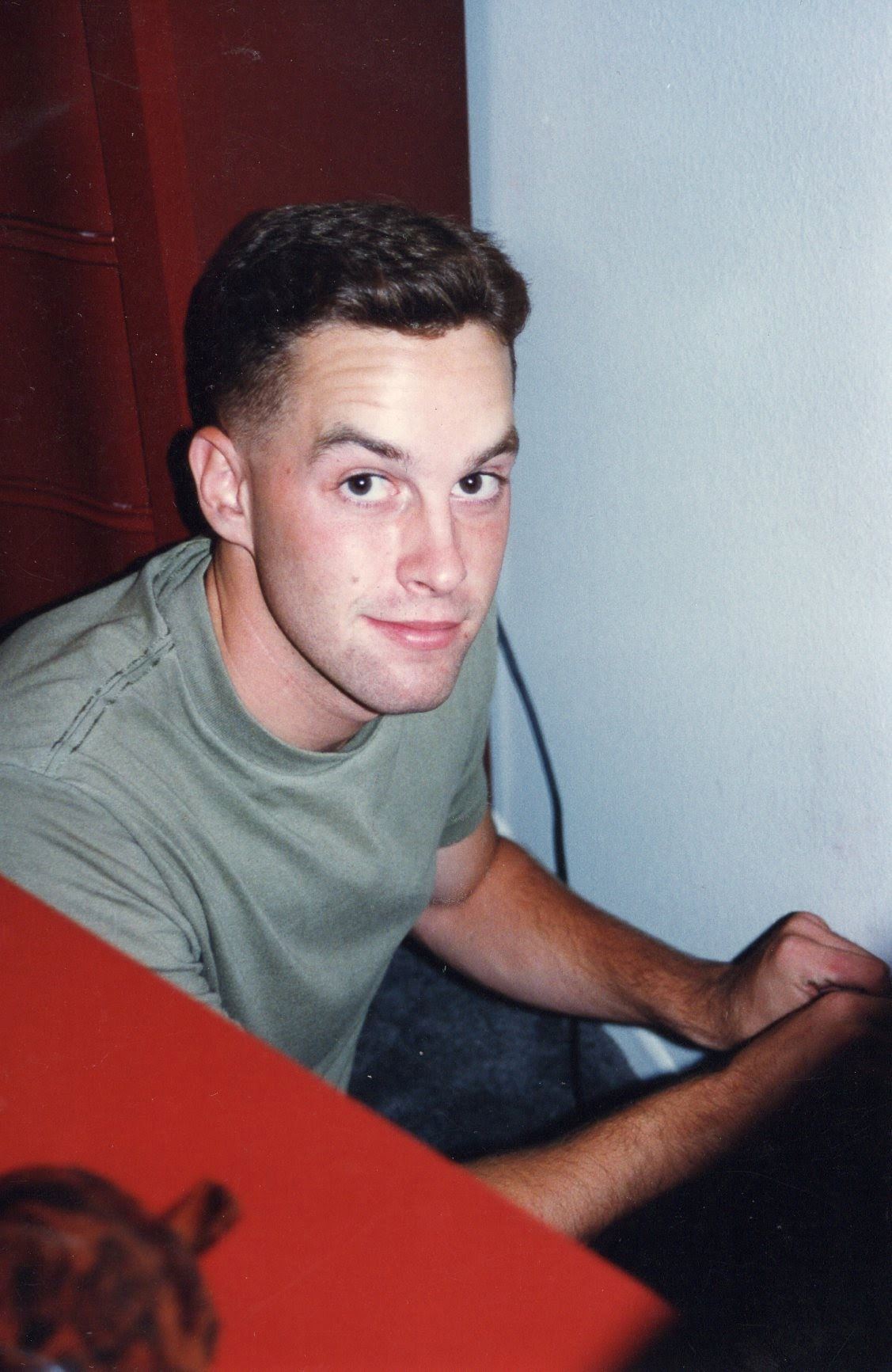 <i class="material-icons" data-template="memories-icon">stars</i><br/>Christopher Martin, Marine Corps<br/>Posted by: Mary Noffsinger Dare<br/><div class='remember-wall-long-description'>Christopher Lyn Martin (02/18/1975-09/01/2021) United States Marine Corps</div><a class='btn btn-primary btn-sm mt-2 remember-wall-toggle-long-description' onclick='initRememberWallToggleLongDescriptionBtn(this)'>Learn more</a>