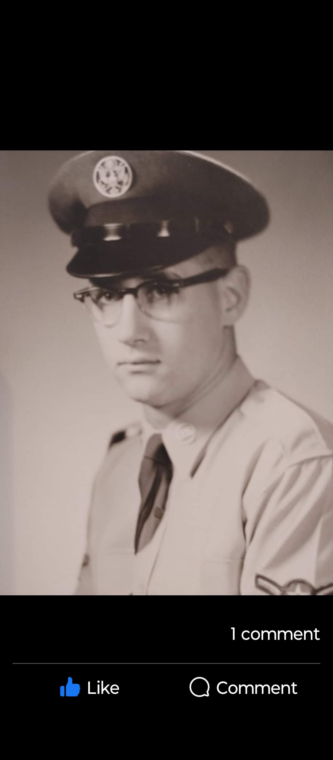 <i class="material-icons" data-template="memories-icon">chat_bubble</i><br/>Carl Richard Greene, <br/>Posted by: Sandra Greene<br/><div class='remember-wall-long-description'>I miss and love you Daddy. Thank you for your service.</div><a class='btn btn-primary btn-sm mt-2 remember-wall-toggle-long-description' onclick='initRememberWallToggleLongDescriptionBtn(this)'>Learn more</a>