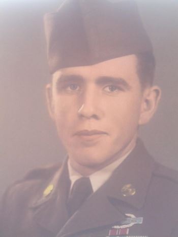 <i class="material-icons" data-template="memories-icon">account_balance</i><br/>Lowell Hayes, Army<br/><div class='remember-wall-long-description'>In loving memory of our family's patriarch, Lowell Lathrop Hayes, who served in the US Army, 7th Infantry Division, 32nd Regiment during the Korean War.</div><a class='btn btn-primary btn-sm mt-2 remember-wall-toggle-long-description' onclick='initRememberWallToggleLongDescriptionBtn(this)'>Learn more</a>