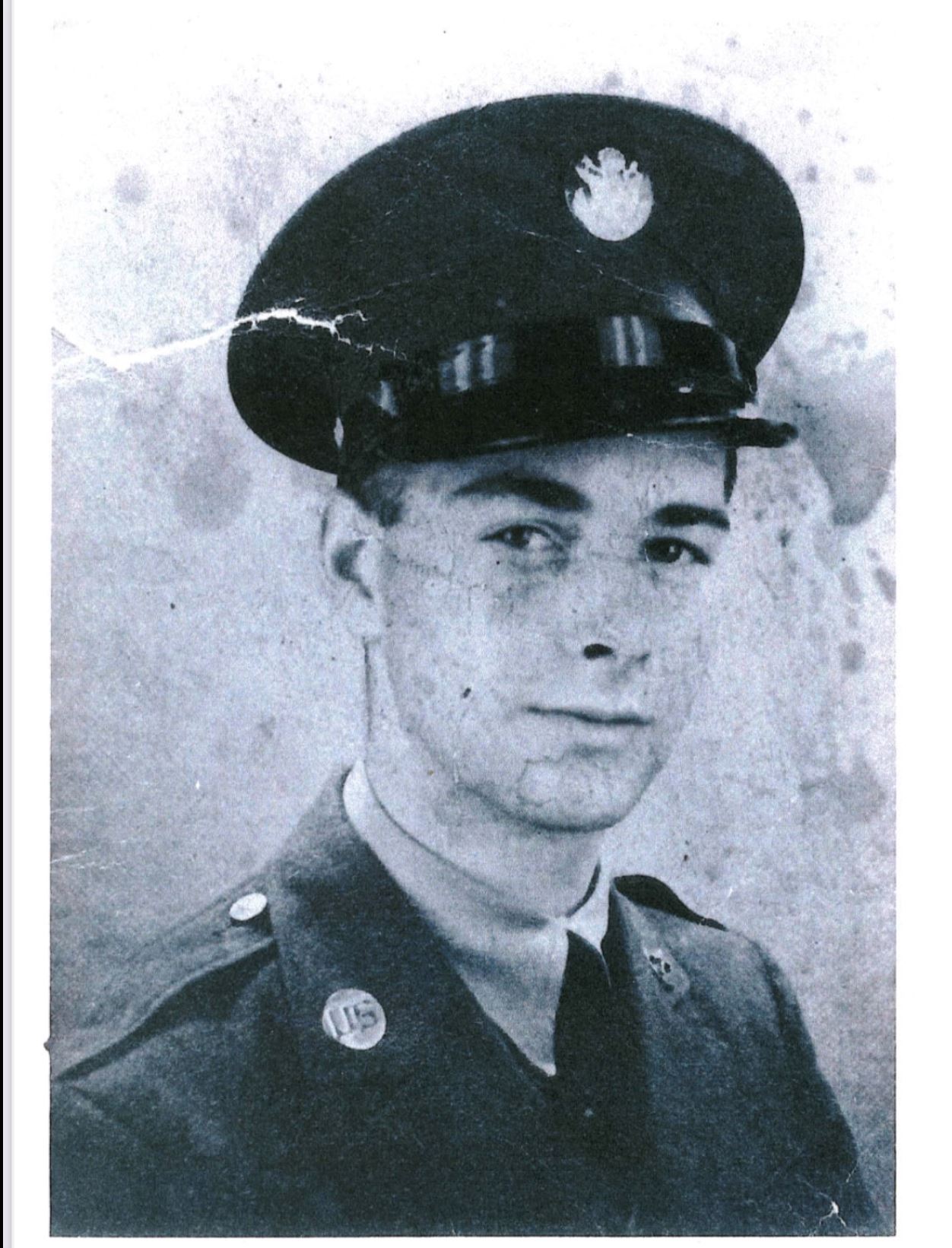 <i class="material-icons" data-template="memories-icon">stars</i><br/>Daniel  Connelly, Army, Sergeant <br/><div class='remember-wall-long-description'>Daniel Connelly who enlisted in the army during World War II to ensure our freedom. 

Thank you!

Love, 
Cackie & Lizzie</div><a class='btn btn-primary btn-sm mt-2 remember-wall-toggle-long-description' onclick='initRememberWallToggleLongDescriptionBtn(this)'>Learn more</a>