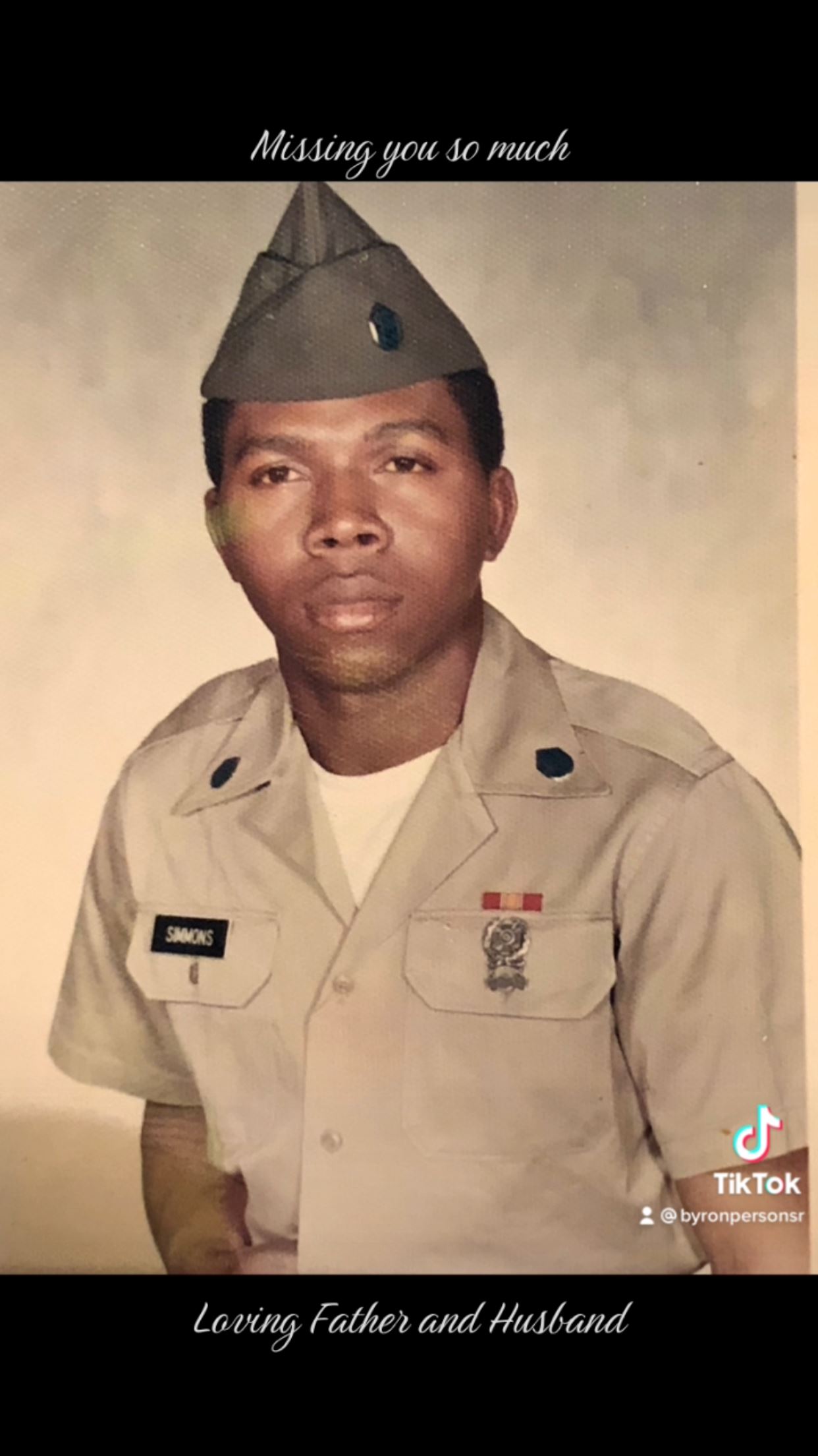 <i class="material-icons" data-template="memories-icon">cloud</i><br/>Lawrence  Simmons , Army<br/><div class='remember-wall-long-description'>In loving memories of our dear uncle 
  Mr. Lawrence L.C. Simmons

We miss your jokes, your laughter, your wisdom, and your banana pudding.

 Love always, 
The Simmons nieces and nephews</div><a class='btn btn-primary btn-sm mt-2 remember-wall-toggle-long-description' onclick='initRememberWallToggleLongDescriptionBtn(this)'>Learn more</a>