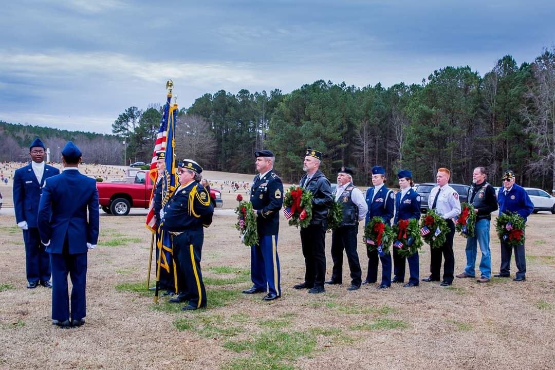 Honor Guard and Service Members line up to begin ceremony.