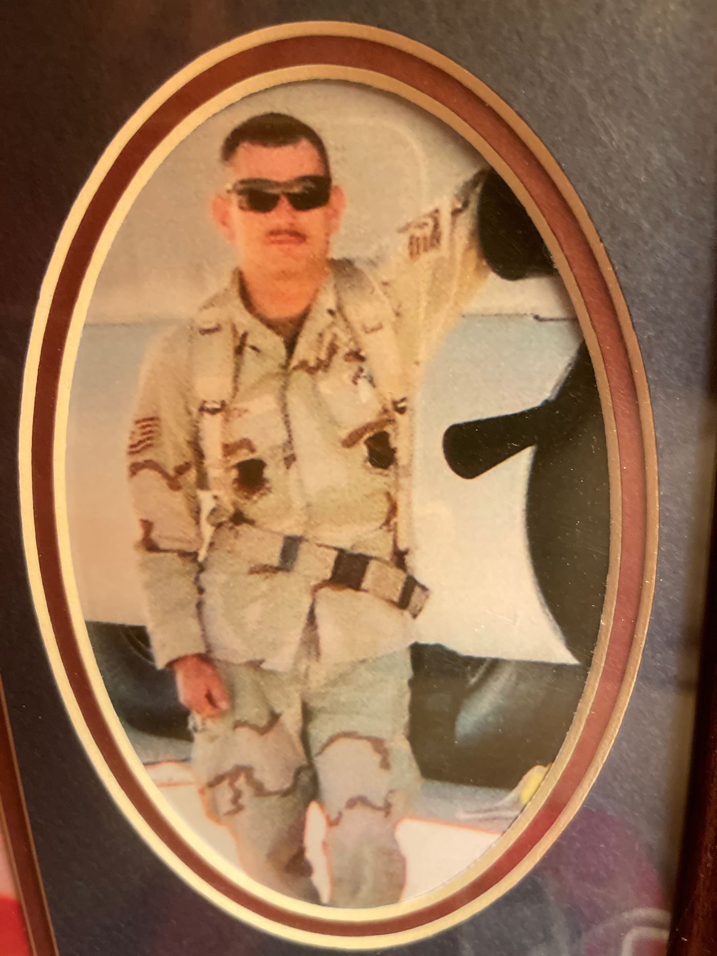 <i class="material-icons" data-template="memories-icon">cloud</i><br/>Jeffery Leigh, Air Force<br/><div class='remember-wall-long-description'>In Loving Memory of Jeffery A Leigh. You will always be in our hearts. We Love and Miss You So Much. Fly high Soldier??</div><a class='btn btn-primary btn-sm mt-2 remember-wall-toggle-long-description' onclick='initRememberWallToggleLongDescriptionBtn(this)'>Learn more</a>