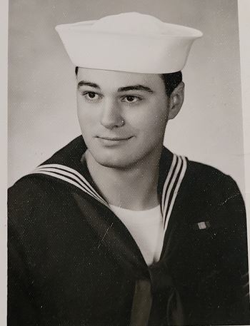 <i class="material-icons" data-template="memories-icon">cloud</i><br/>Gary Smith, Navy<br/><div class='remember-wall-long-description'>Dad, you are so missed. We think of you everyday.</div><a class='btn btn-primary btn-sm mt-2 remember-wall-toggle-long-description' onclick='initRememberWallToggleLongDescriptionBtn(this)'>Learn more</a>