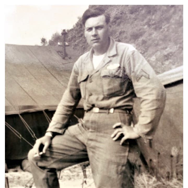 <i class="material-icons" data-template="memories-icon">message</i><br/>Hubert Ray Holt, Army, Corporal<br/>Served from 1951 to 1954<br/>Born 8/7/1932<br/>Passed on 9/11/2012<br/>Posted by: Jennifer Holt Horne<br/><div class='remember-wall-long-description'>Dear Daddy, Not a day goes by that I don't think about you. Your family misses you, and we honor you today. Thank you for your service and sacrifice to our great Country.</div><a class='btn btn-primary btn-sm mt-2 remember-wall-toggle-long-description' onclick='initRememberWallToggleLongDescriptionBtn(this)'>Learn more</a>