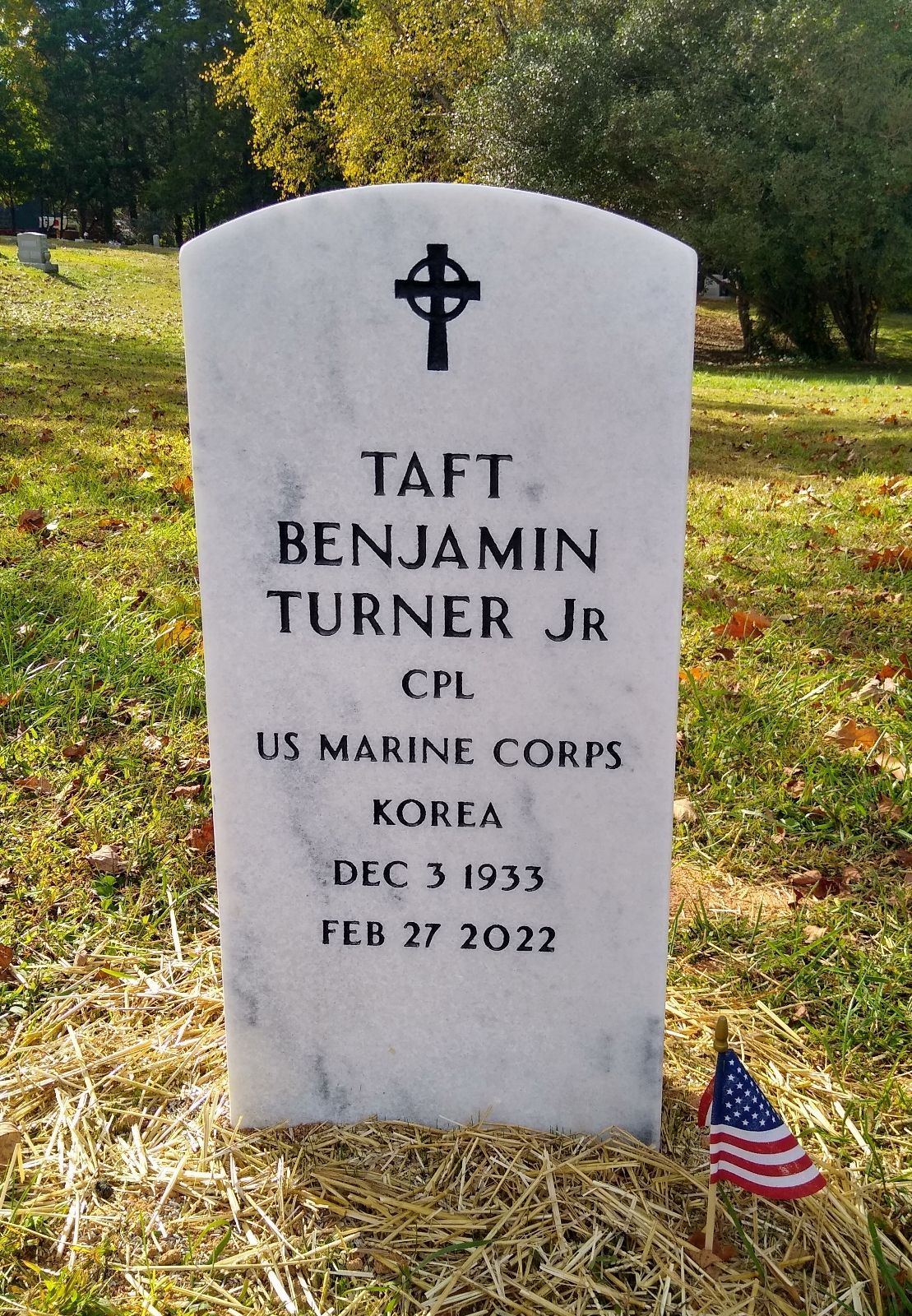 <i class="material-icons" data-template="memories-icon">account_balance</i><br/>Taft Benjamin Turner, Jr., Marine Corps<br/>Born 12/3/1933<br/>Passed on 2/27/2022<br/>Posted by: Evelyn F.<br/><div class='remember-wall-long-description'>
In memory of a veteran who passed during 2022 and who now rests near my Dad in the Field of Honor at Oakwood Cemetery in Raleigh, NC</div><a class='btn btn-primary btn-sm mt-2 remember-wall-toggle-long-description' onclick='initRememberWallToggleLongDescriptionBtn(this)'>Learn more</a>